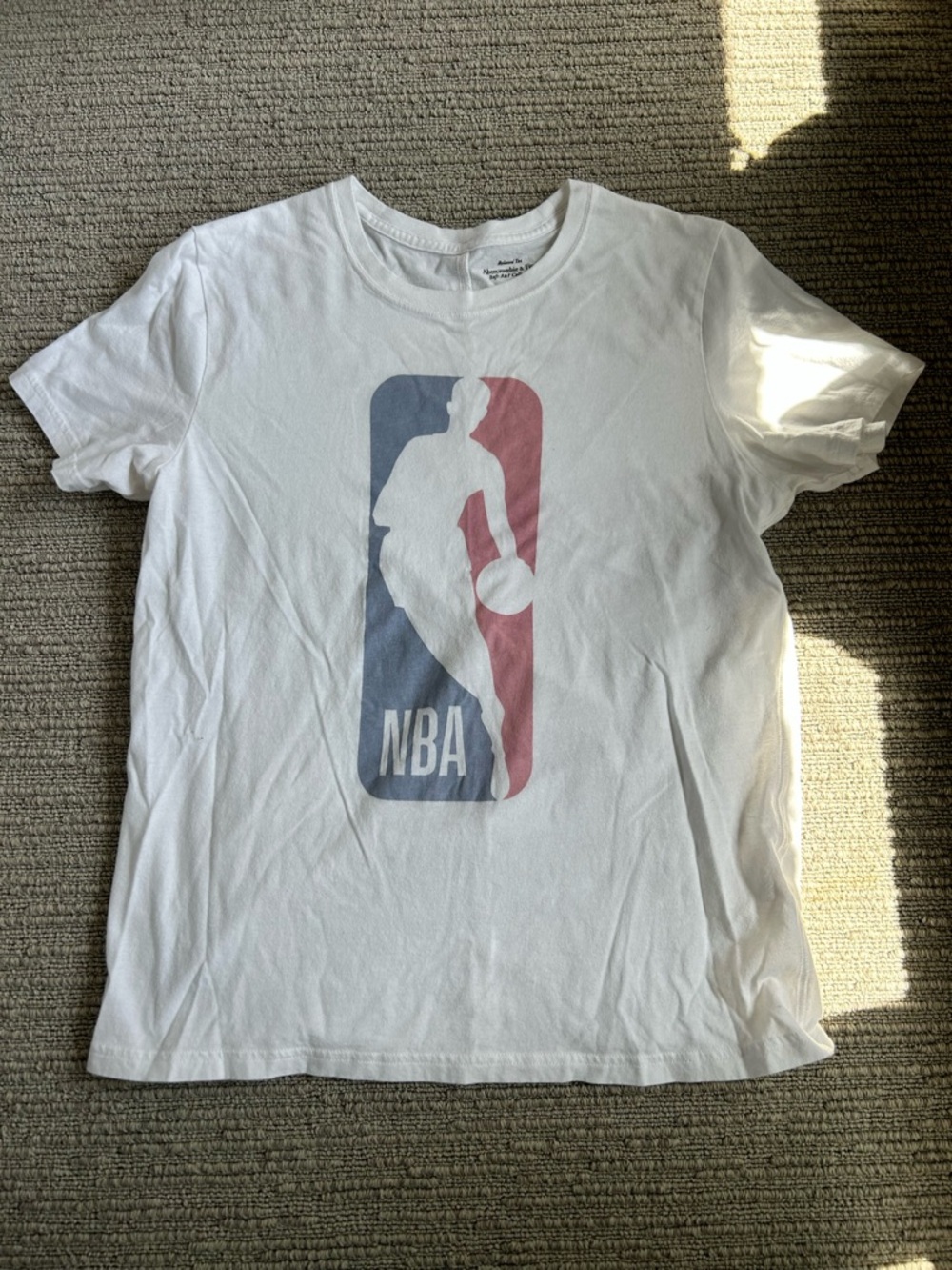 Abercrombie & Fitch White NBA Logo Tee with Blue and Red Graphic